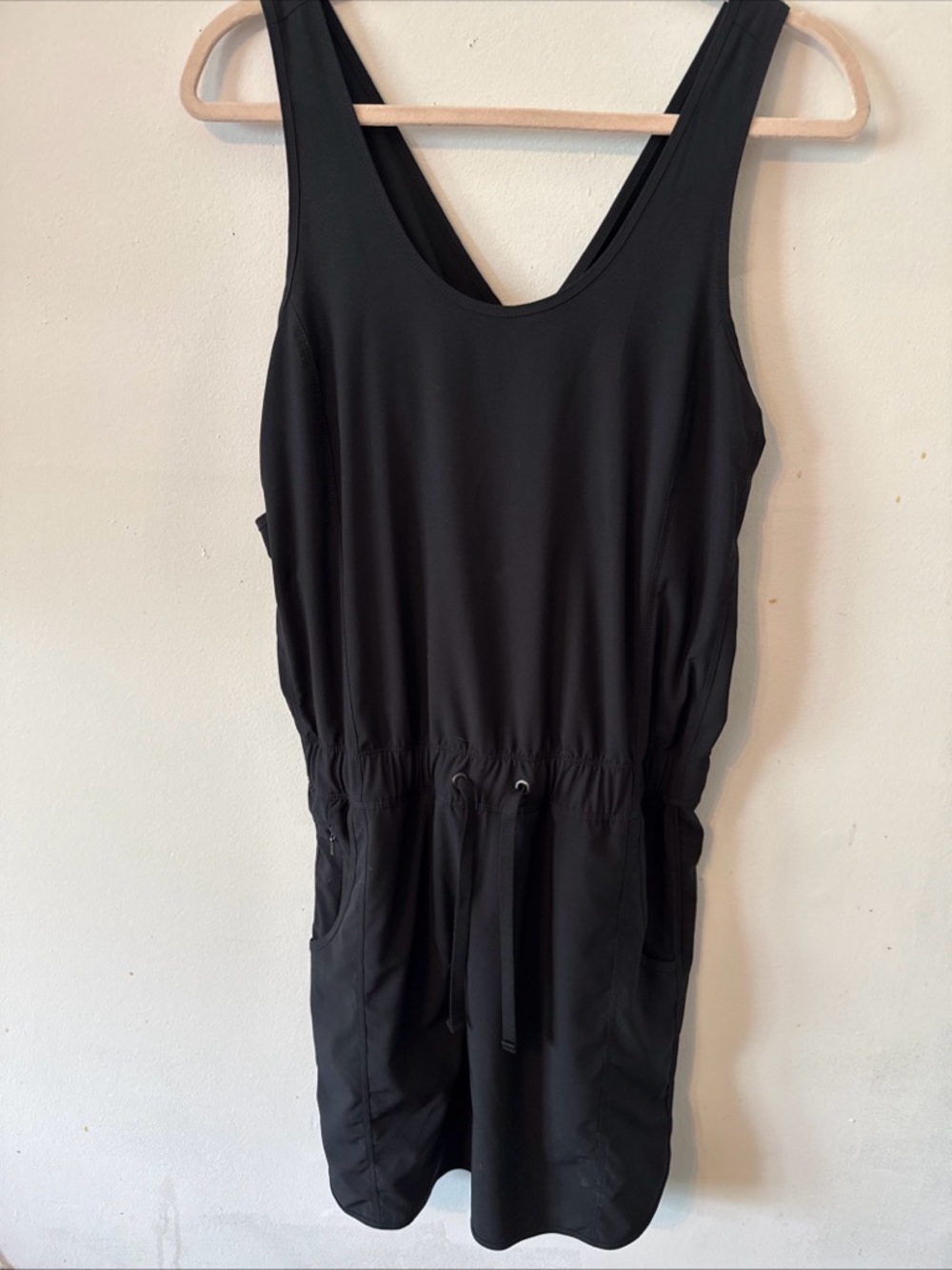 Patagonia Fleetwith Dress Athletic Active Travel    Black Size S  M26